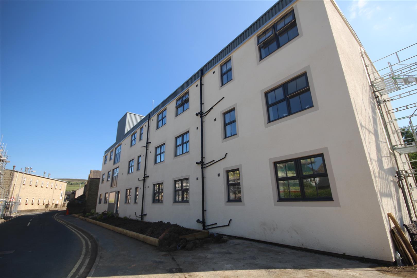 1 bedroom apartment To Let in Earby - IMG_7647.jpg
